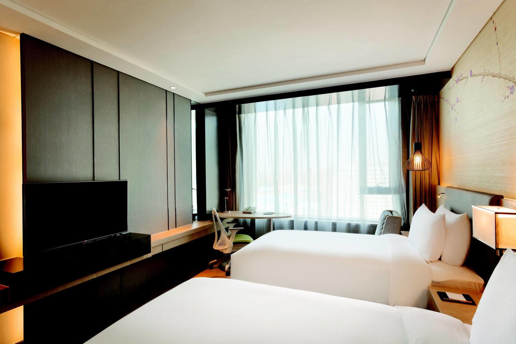 Hilton Garden Inn Dandong Luaran gambar